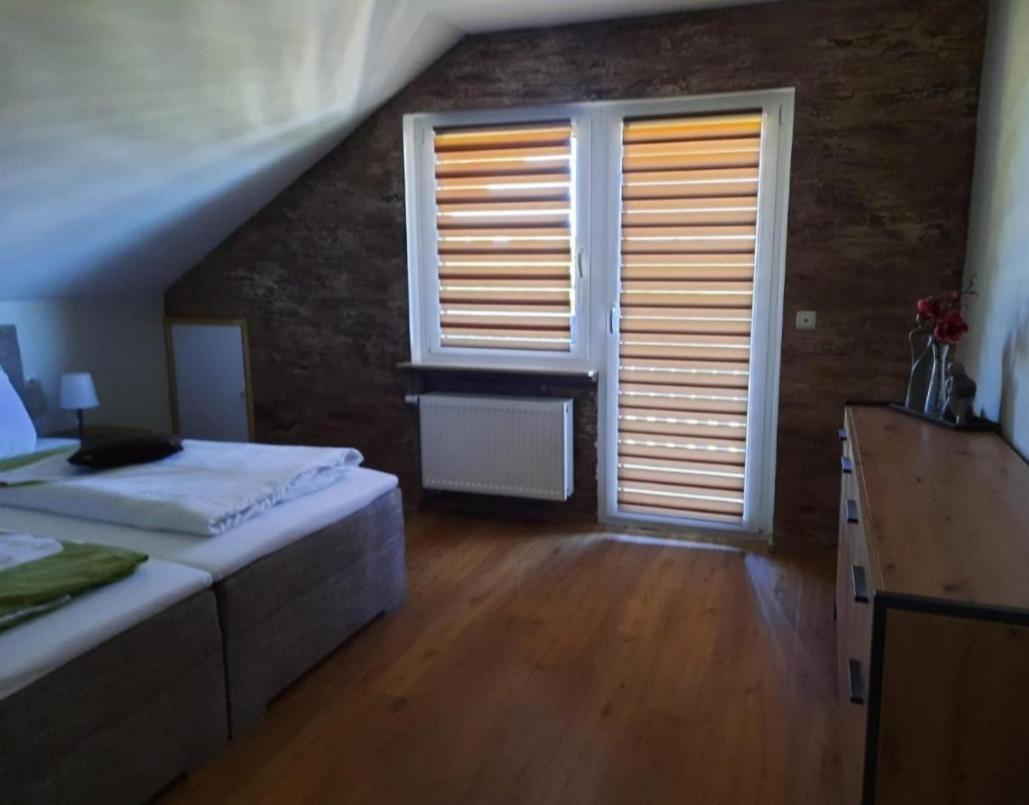 Geishoehe Landgasthof Rose Dammbach Room photo